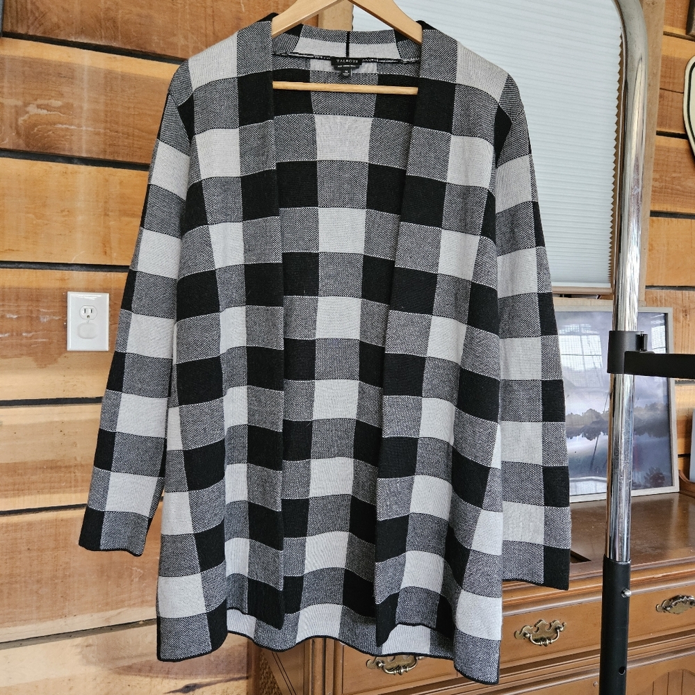 Talbots Black and Gray Buffalo Check Plaid Merino Wool Neutral Cardigan Sz M